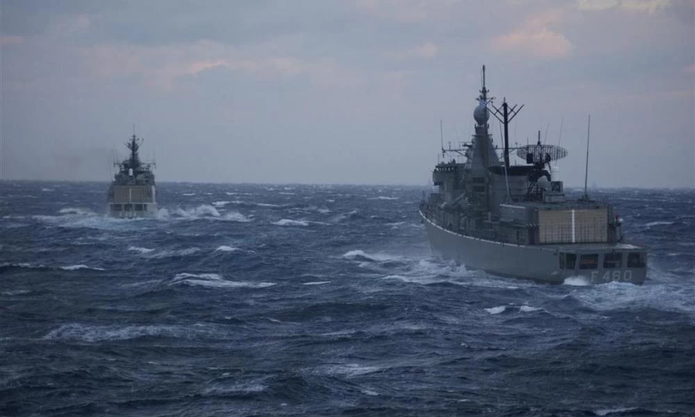 "Θερμό" καλοκαίρι νότια της Κρήτης: Σε πλήρη ετοιμότητα ο ελληνικός στόλος